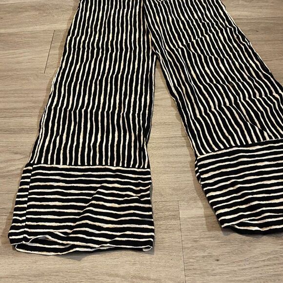 H&M women's black/white striped wide leg loose pant with elastic waist sz 2 - Picture 3 of 8